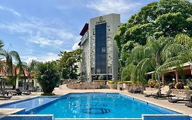 Copantl Hotel & Convention Center